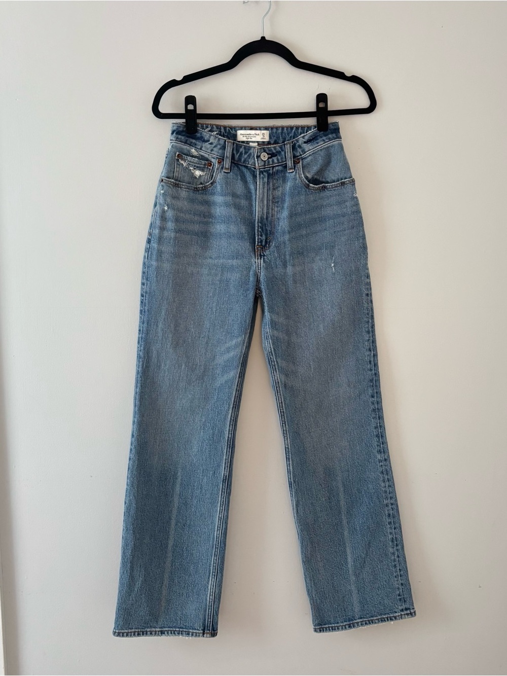 Abercrombie & Fitch The 90s Relaxed Jean High Rise Denim Straight Curve Love